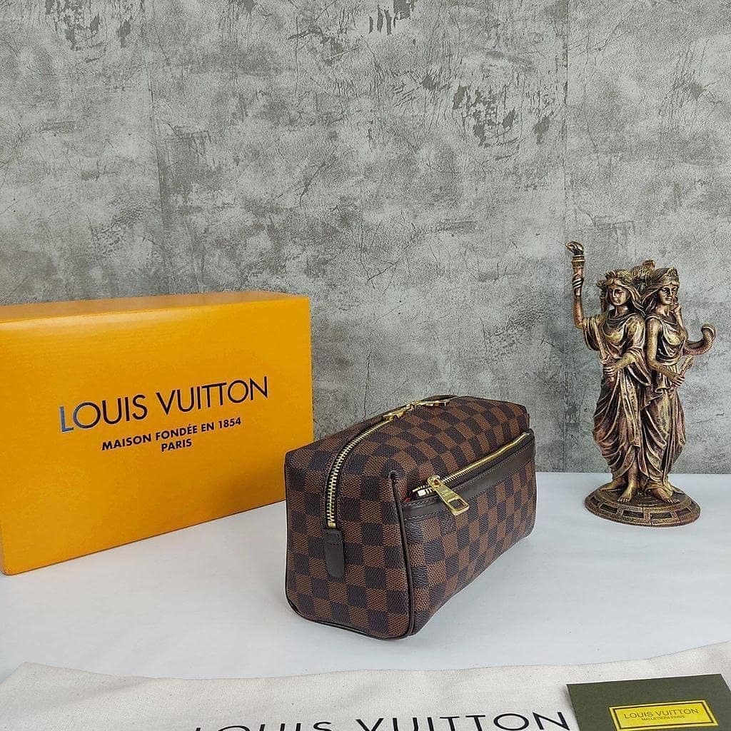 TOILETRY KIT CANVAS (MODEL OPTIONS)