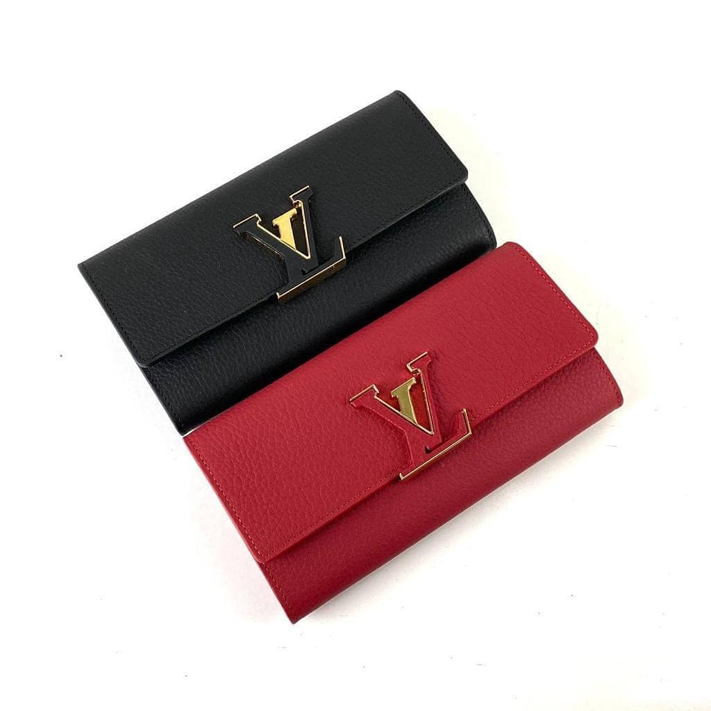 LV Signature Wallet