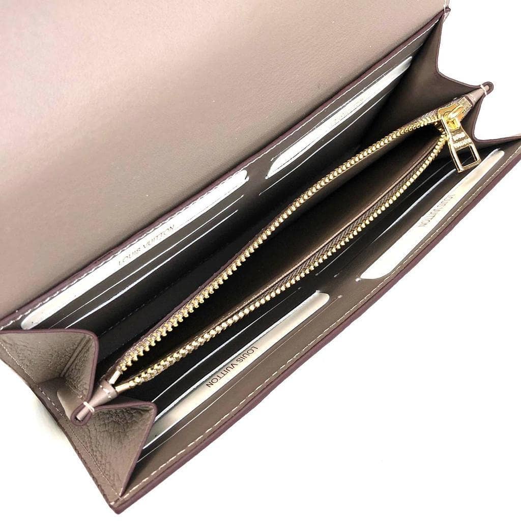 LV Signature Wallet