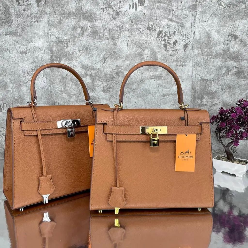 Kelly Bag 28 (Color Options)