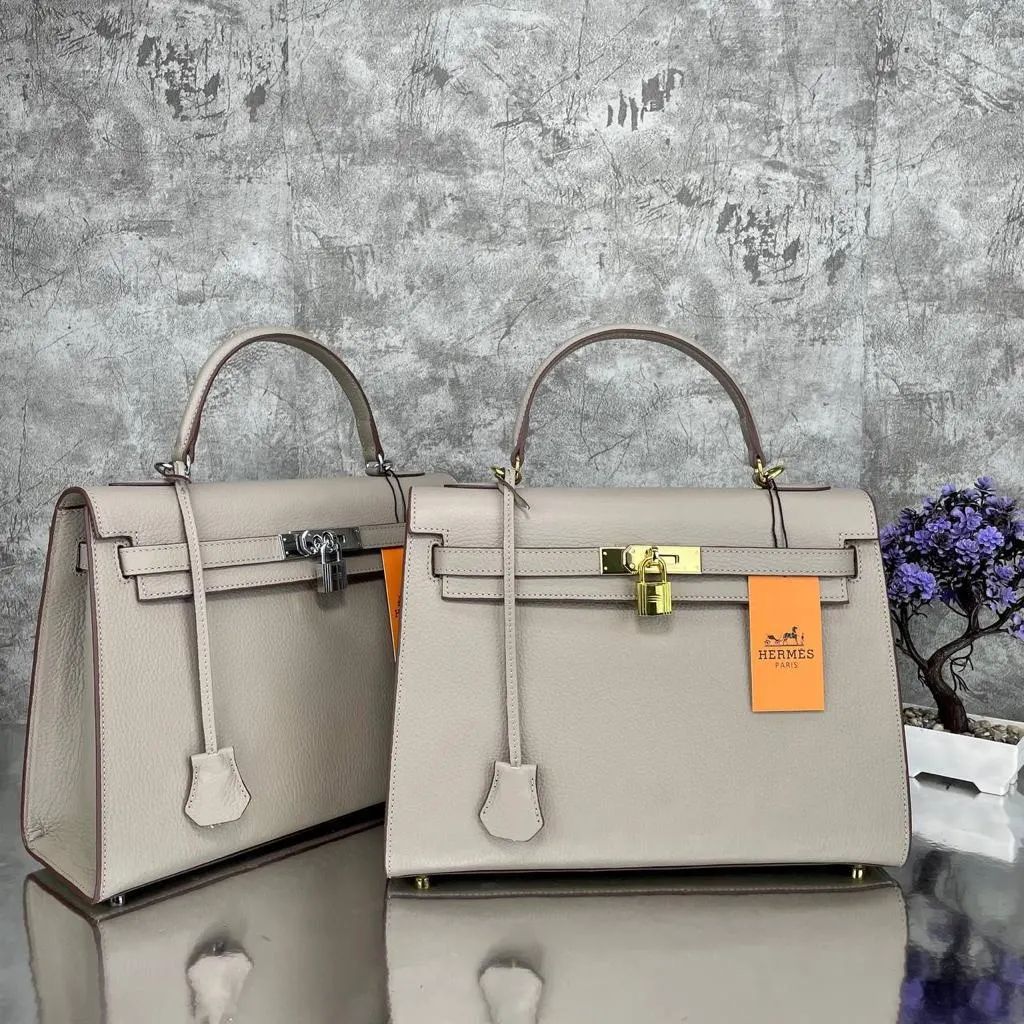 Kelly Bag 32 (Color Options)