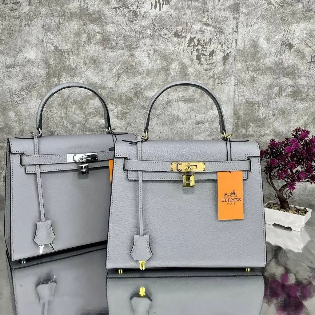 Kelly Bag 28 (Color Options)