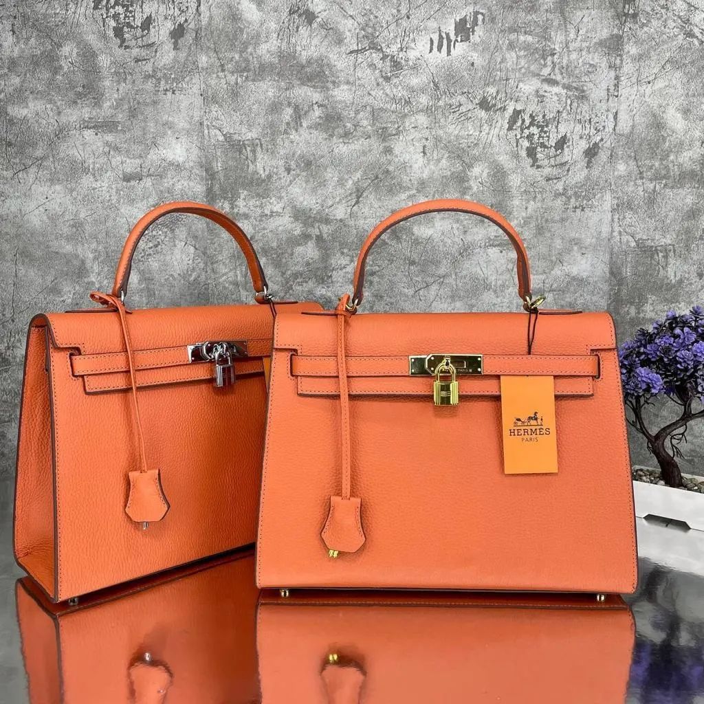 Kelly Bag 32 (Color Options)