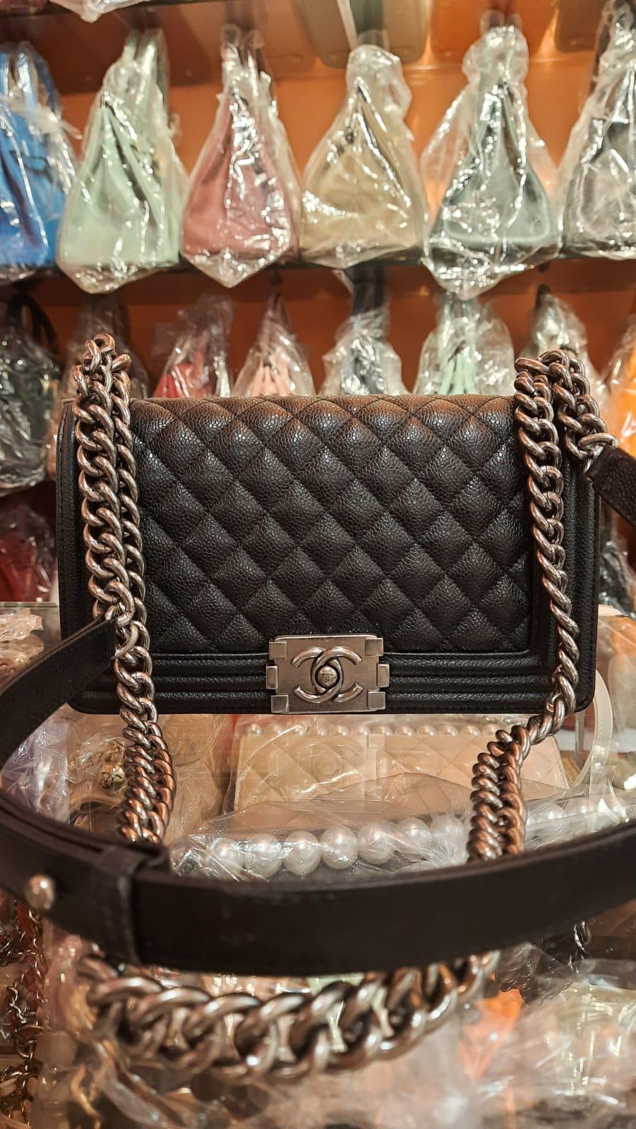 Quilted Caviar Medium Boy Bag Antique Gold Hardware