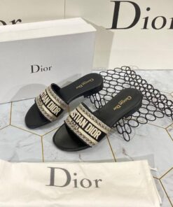 DWAY SLIDE Black Cotton Embroidery