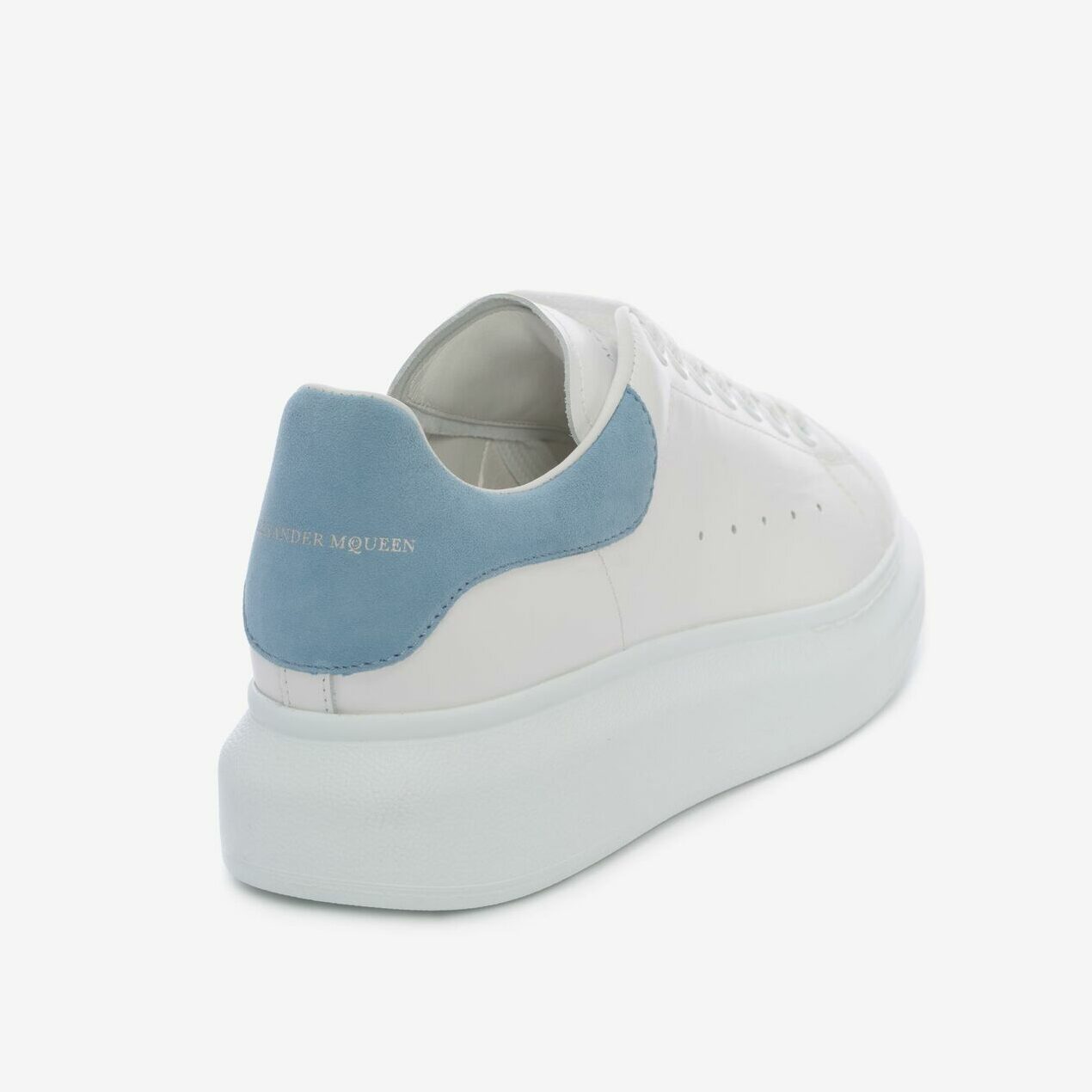 Oversized Dream Blue Sneaker