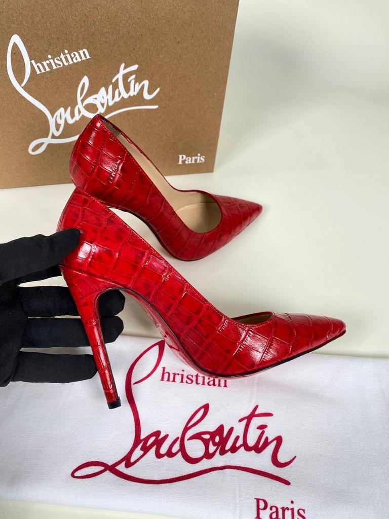 Pigalle Follies Leather Pumps