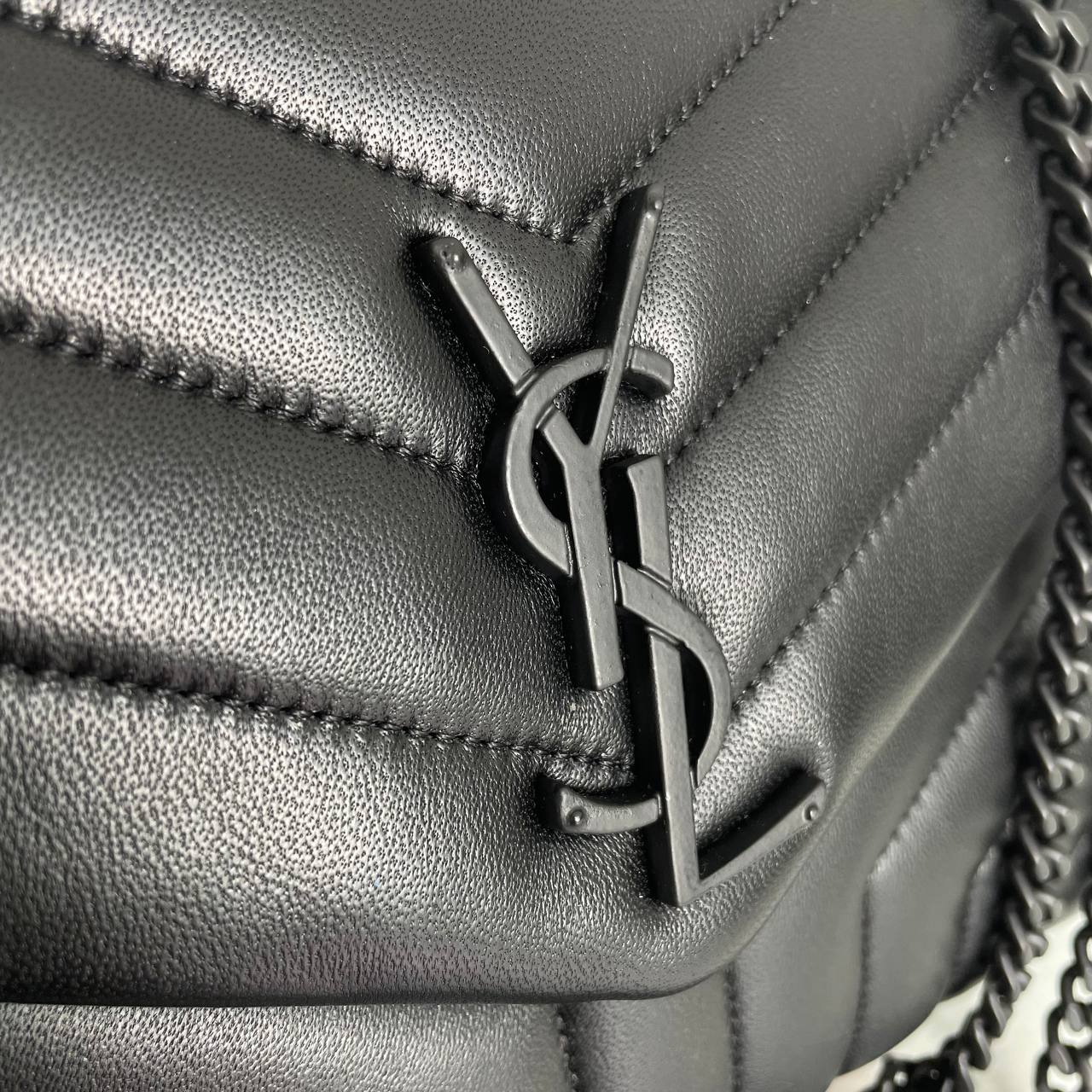 MONOGRAM LOULOU LEATHER SHOULDER BAG (Large)