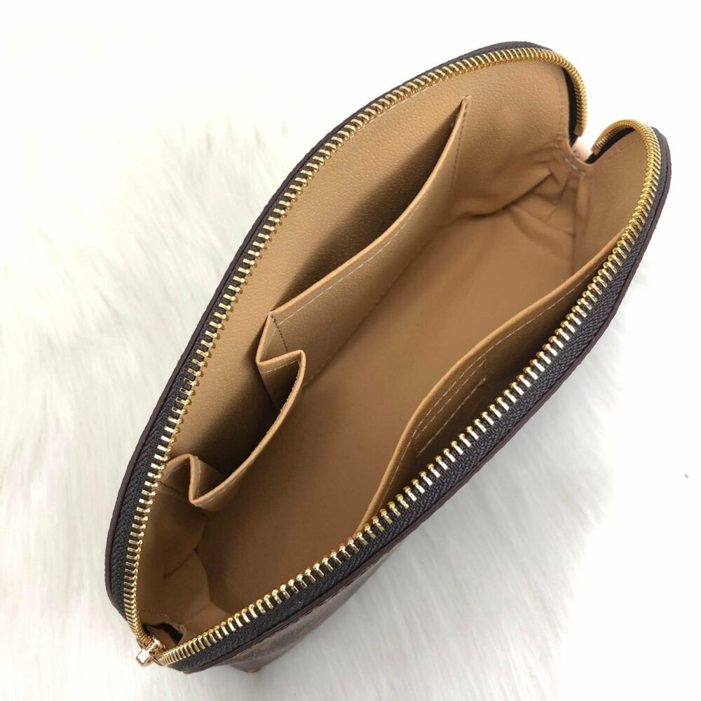 COSMETIC POUCH
